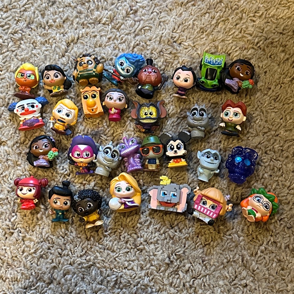 Doorables lot
